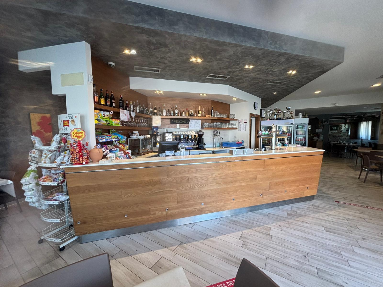 Bancone bar della pizzeria